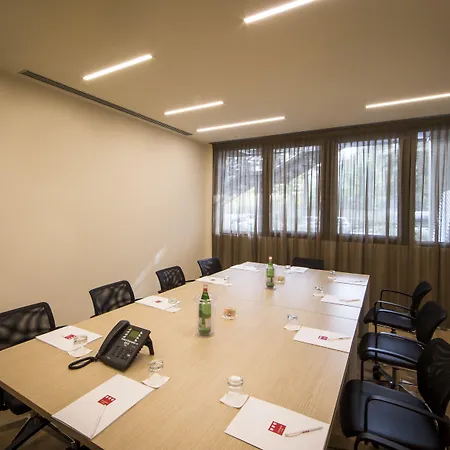 Отель Fiera Болонья