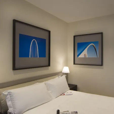 ホテル Fiera ボローニャ